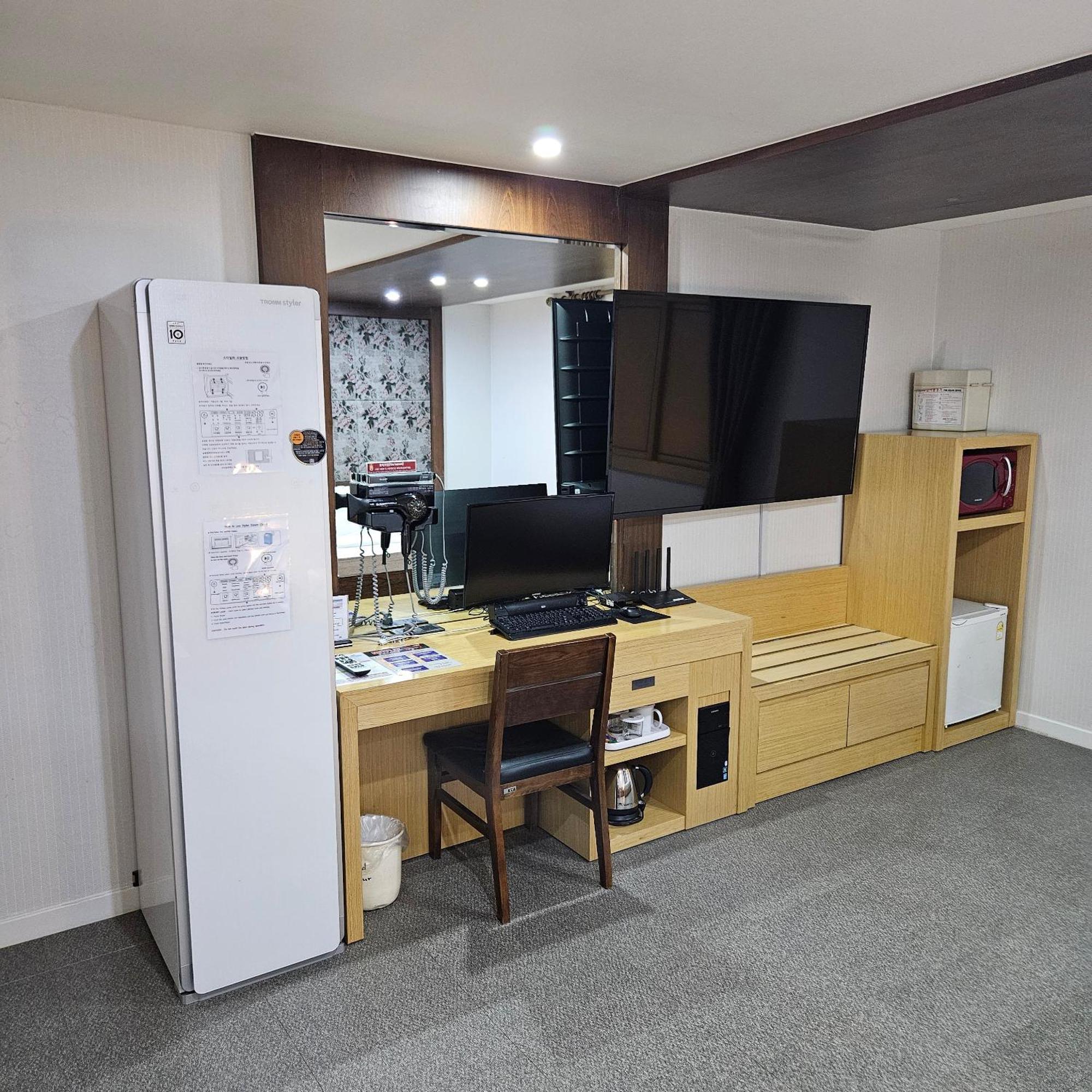 Symphony Hotel Suwon Ngoại thất bức ảnh