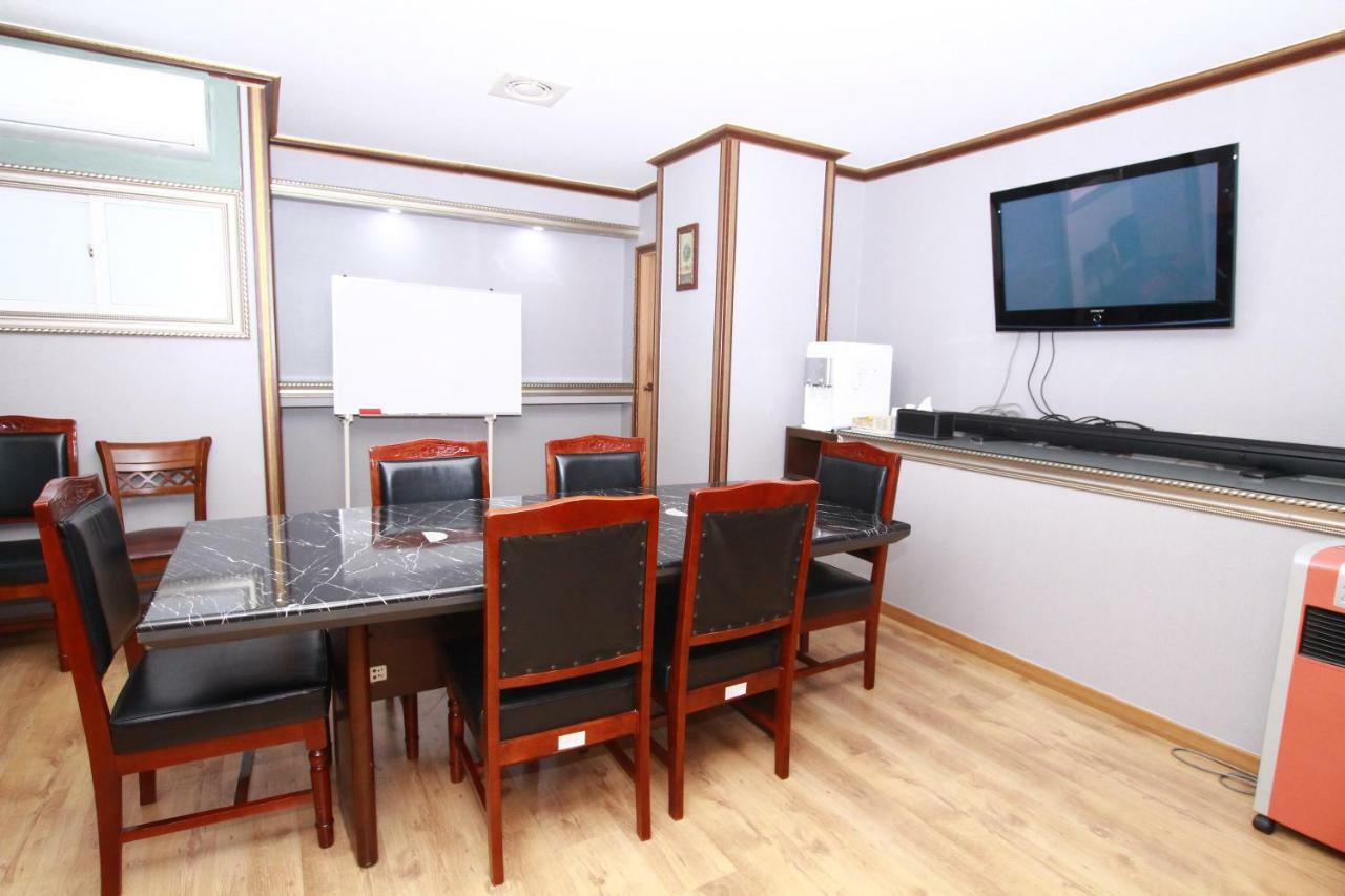 Symphony Hotel Suwon Ngoại thất bức ảnh